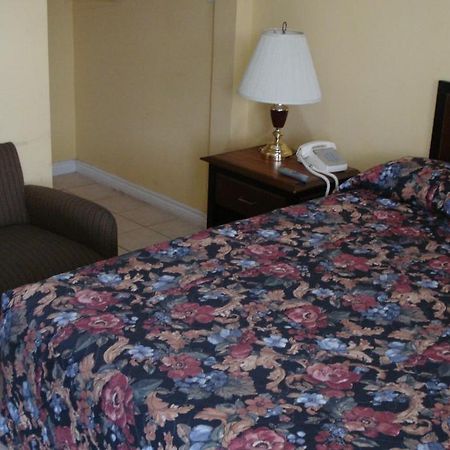 Eastcourt London Motel חדר תמונה
